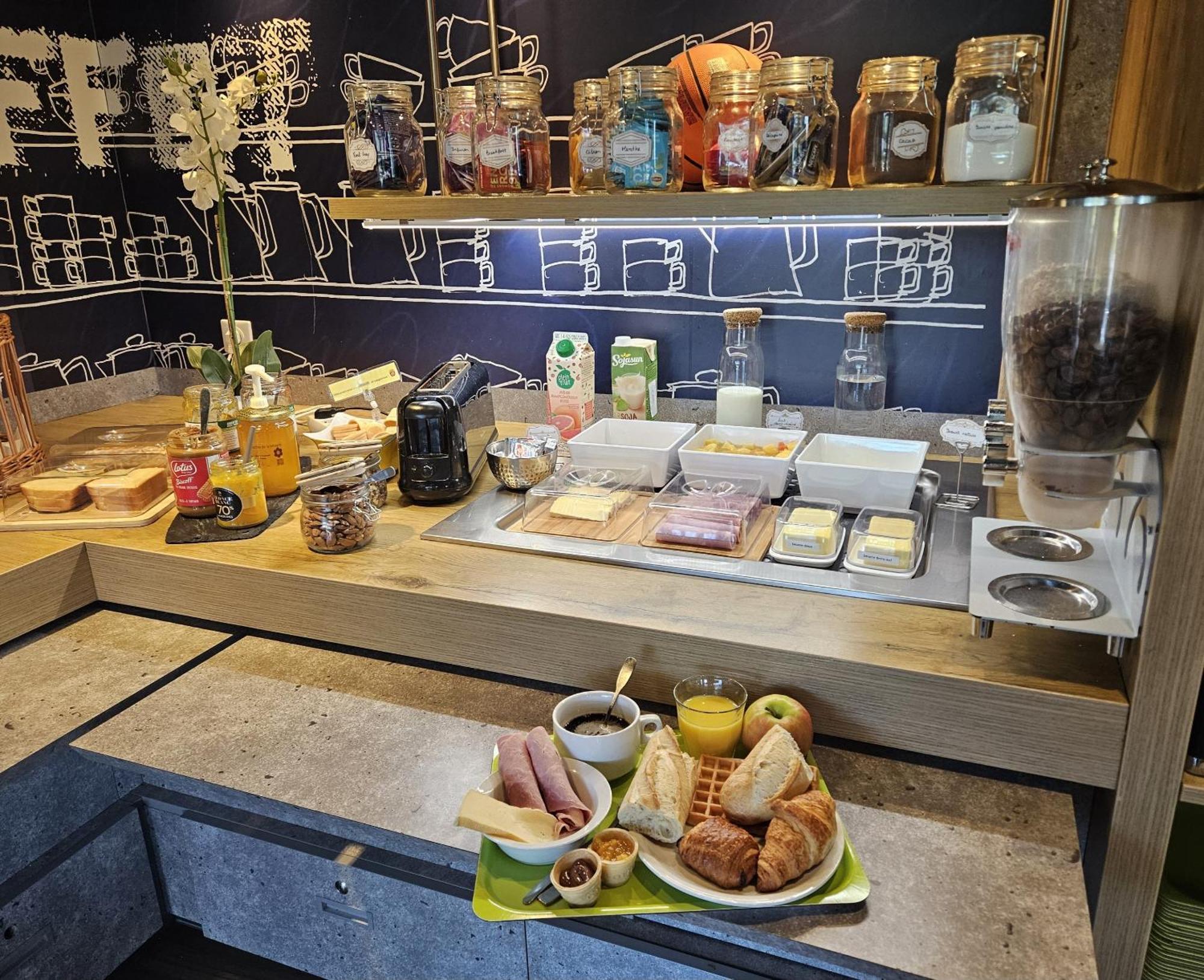 Ibis Budget Clermont Ferrand Sud Aubière Eksteriør bilde
