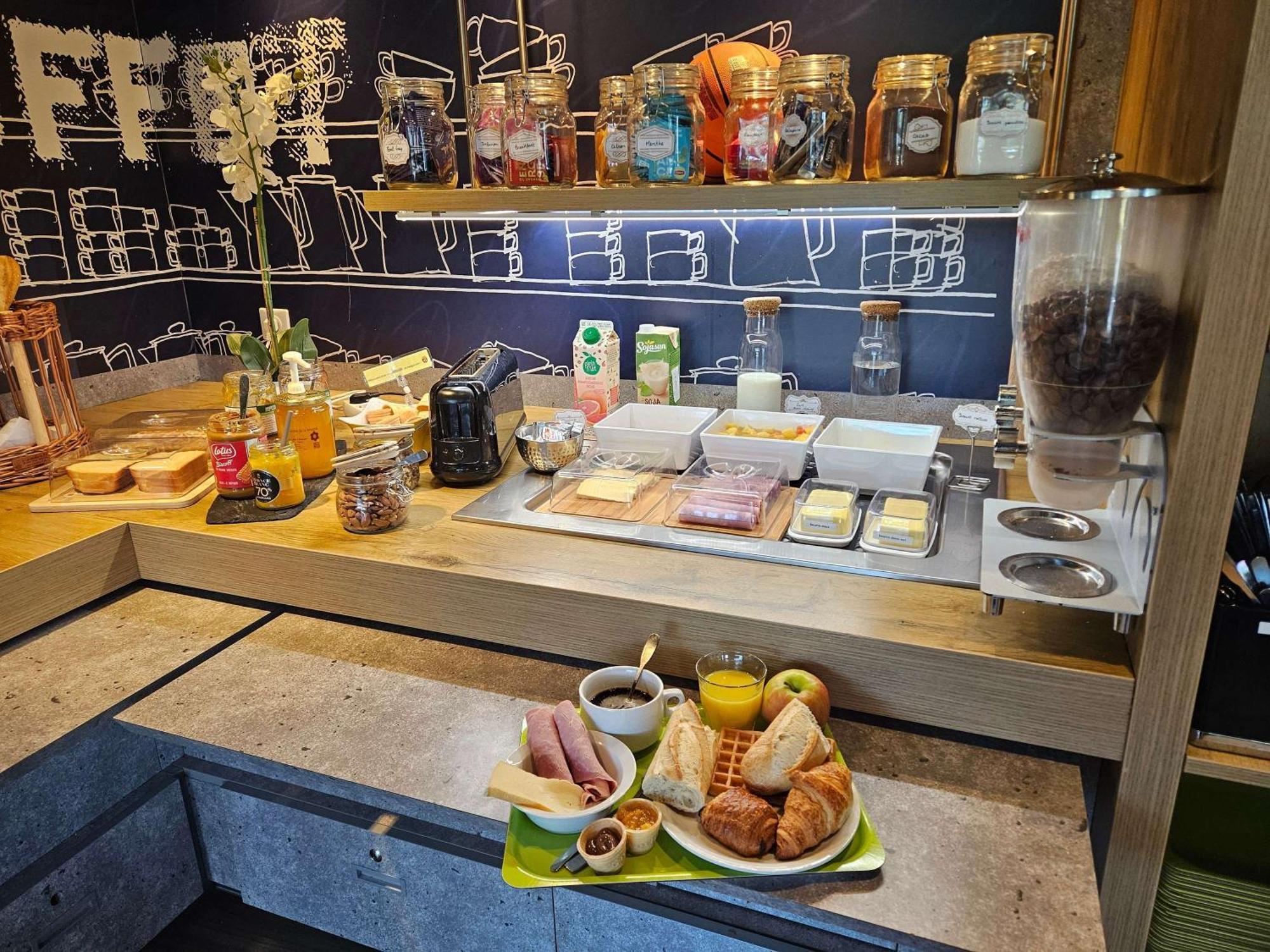 Ibis Budget Clermont Ferrand Sud Aubière Eksteriør bilde
